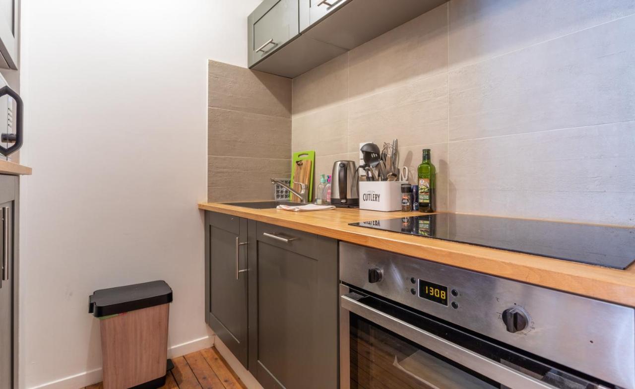 Au 21 Rue Victor Hugo Apartment Trouville-sur-Mer Luaran gambar