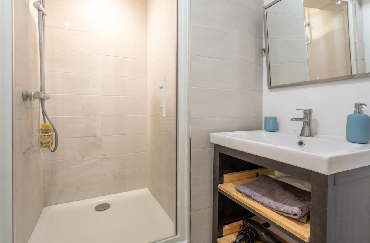 Au 21 Rue Victor Hugo Apartment Trouville-sur-Mer Luaran gambar
