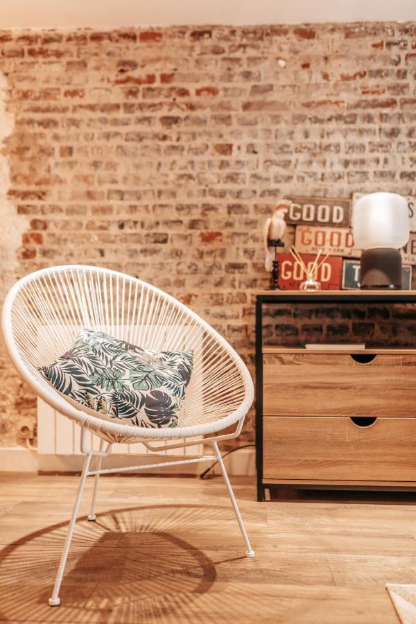 Au 21 Rue Victor Hugo Apartment Trouville-sur-Mer Luaran gambar